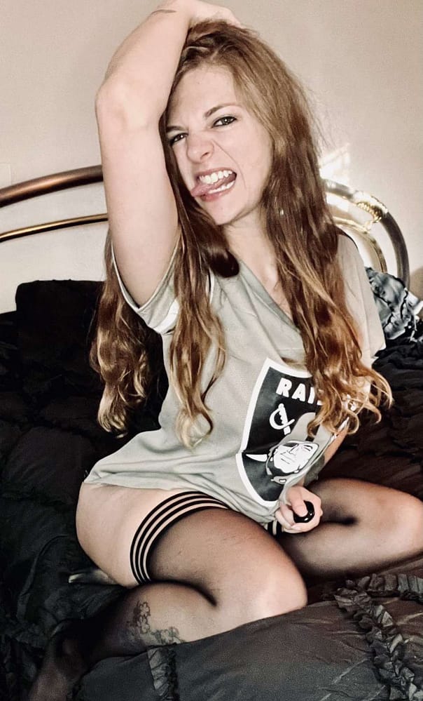 218B4F73-1567-4324-9453-98E844E5399C - Kasey Lee | Alien Cathouse prostitutes las vegas