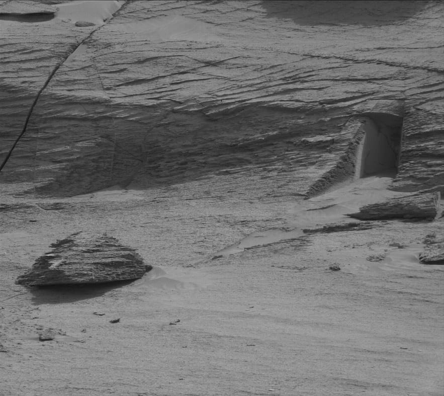 picture of doorway on mars taken by mars rover