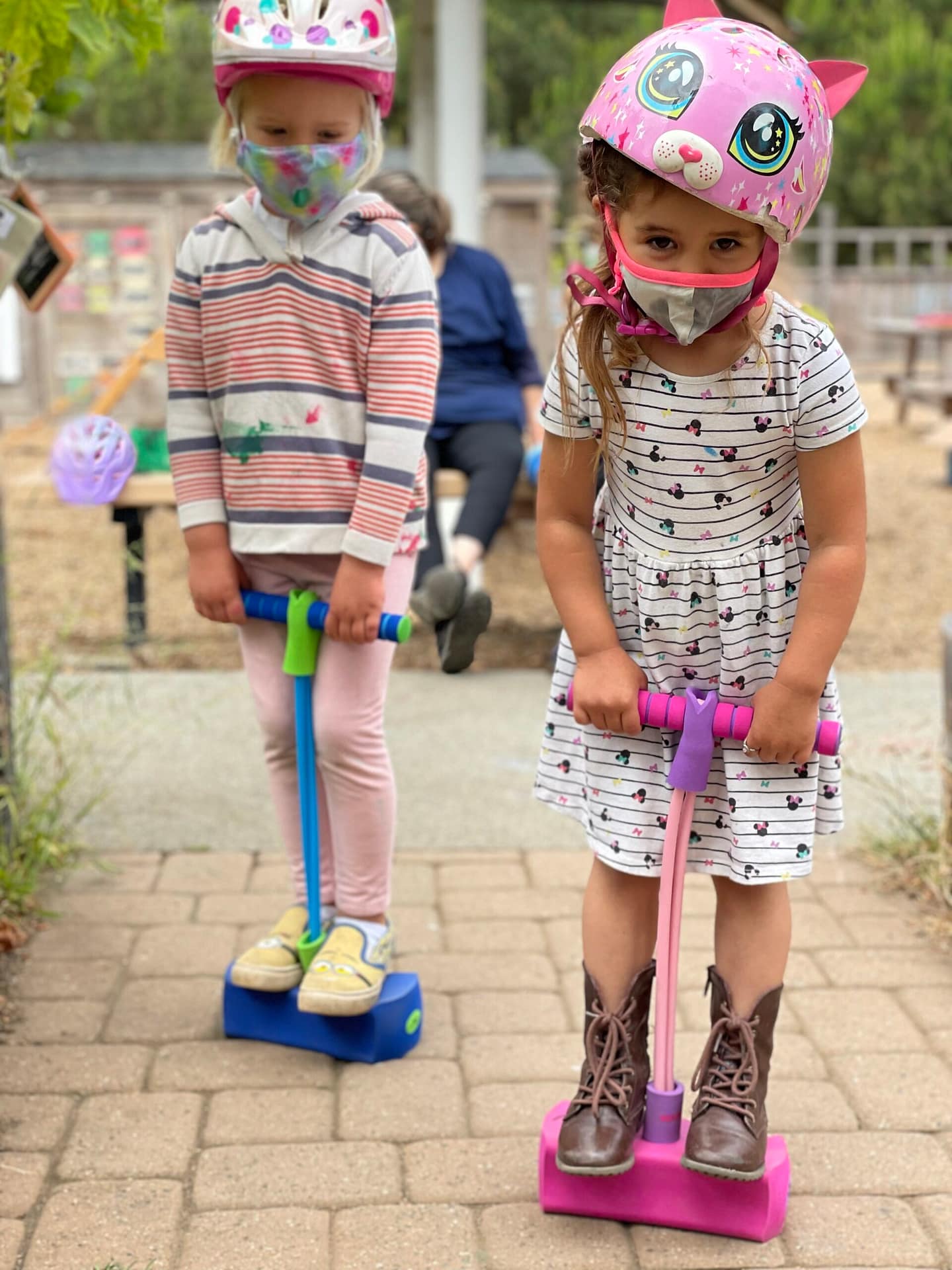 1C80C9D4-B7DA-48EF-BB84-53FA3162CDC1