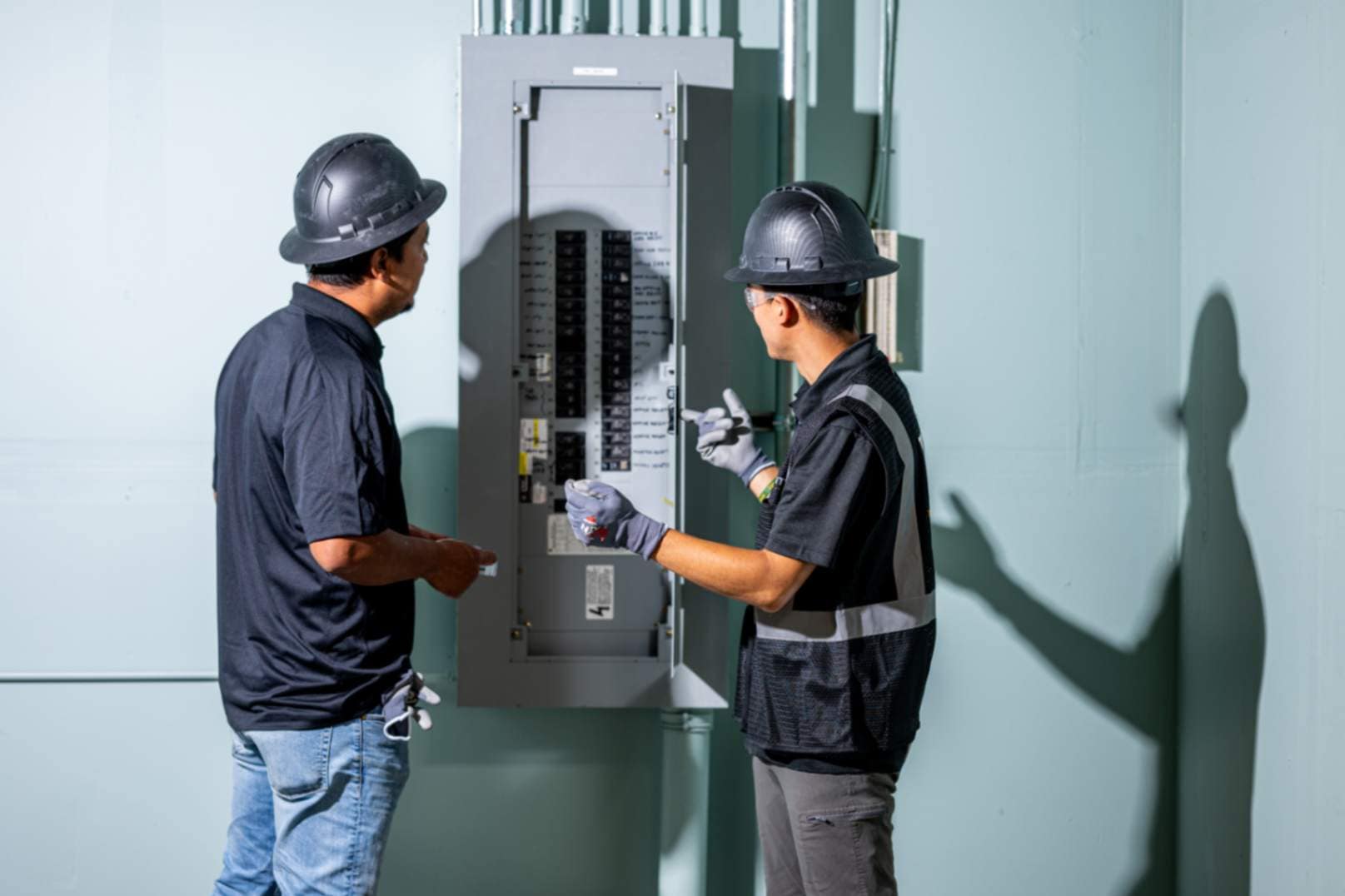 Electrical Panel Inspections for Industrial and Commercial